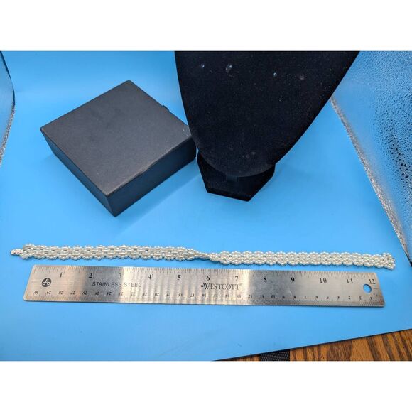 Vintage dual sided, pearl bead, choker and accessory - Picture 6 of 9